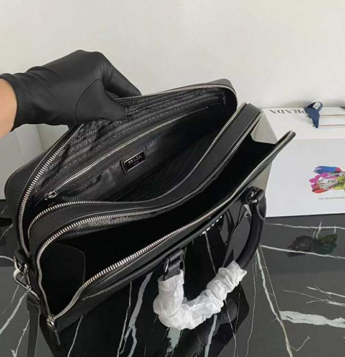 Picture of Prada Mens Bags _SKUfw167295056fw